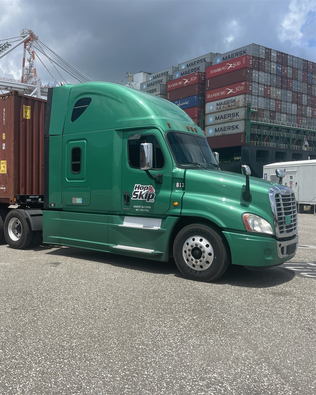 Hop Shipping Hop and Skip LLC | Florida Drayage & Intermodal Carrier | Tampa Bay